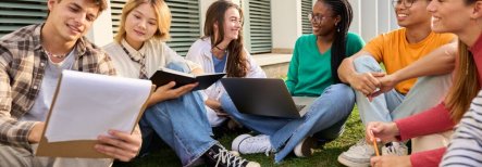 Découverte des études en ligne et inscription 2025/2026 au E-Campus