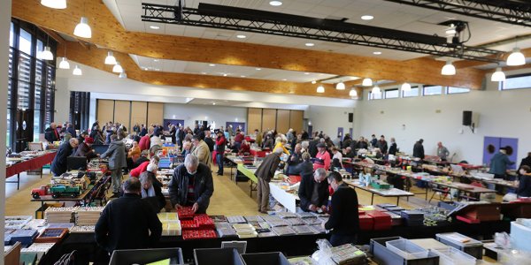 BOURSES DES COLLECTIONNEURS